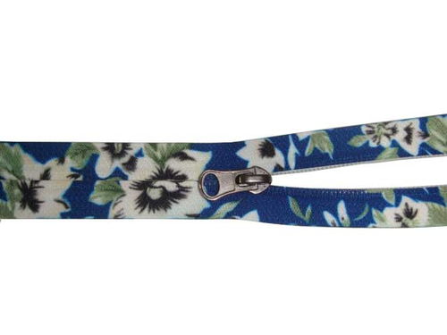 找織帶熱轉(zhuǎn)印,熱轉(zhuǎn)印,熱轉(zhuǎn)印拉鏈,印花防水拉鏈,拉鏈熱轉(zhuǎn)印印花就找東莞華錦